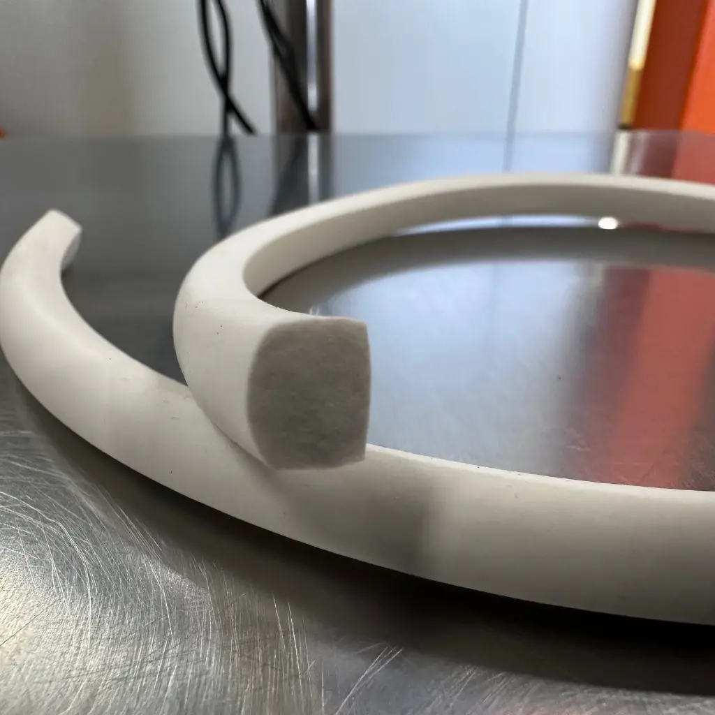 TN01823 clamp rubber verion 2026 1.webp
