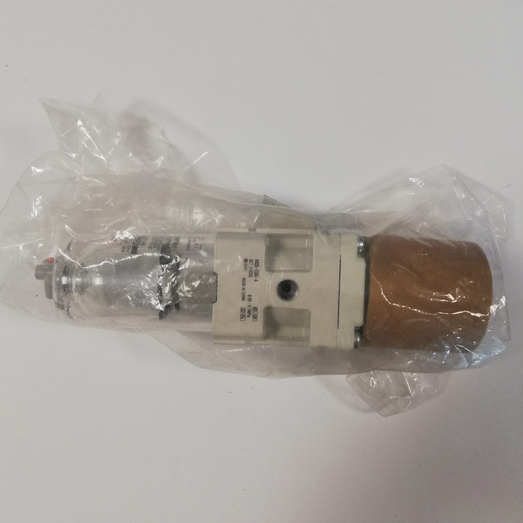 Compressed air pressure regulator